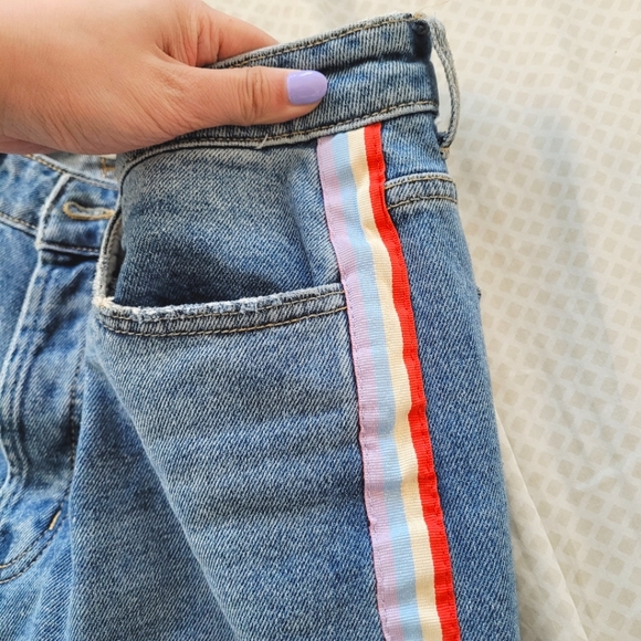 SOLD - Picture 3 of 6